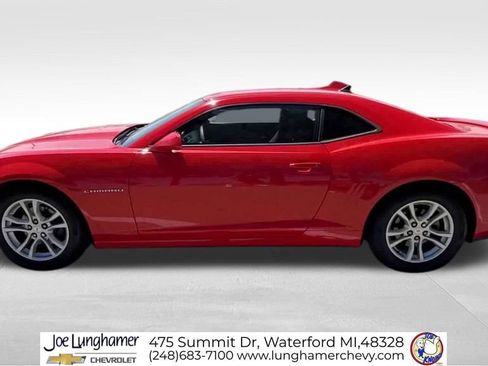Used 2015 Chevrolet Camaro LS RWD image 5