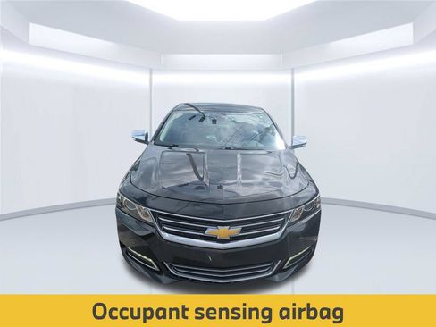 Used 2014 Chevrolet Impala LTZ FWD image 2
