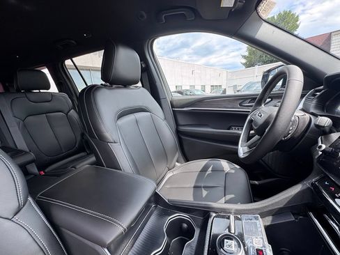 New 2026 Jeep Grand Cherokee L Limited AWD/4WD image 20