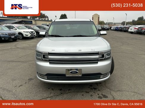 Used 2018 Ford Flex Limited image 3