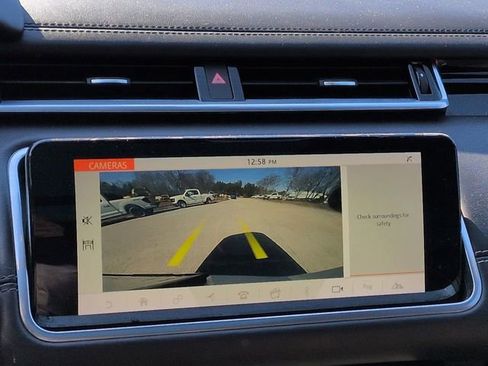 Used 2018 Land Rover Range Rover Velar R-Dynamic SE image 22