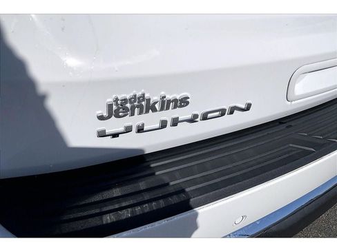 Used 2026 GMC Yukon Elevation AWD/4WD image 33