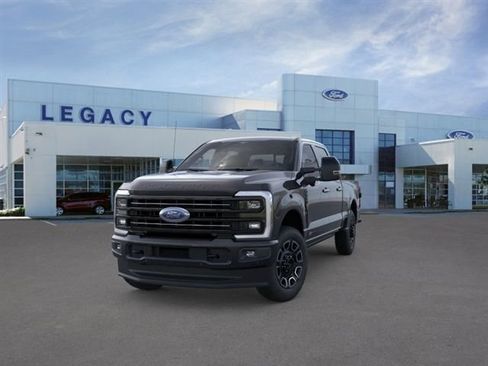 New 2026 Ford F250 Platinum AWD/4WD image 2