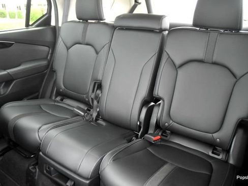 Certified 2025 Honda Pilot EX-L image 13