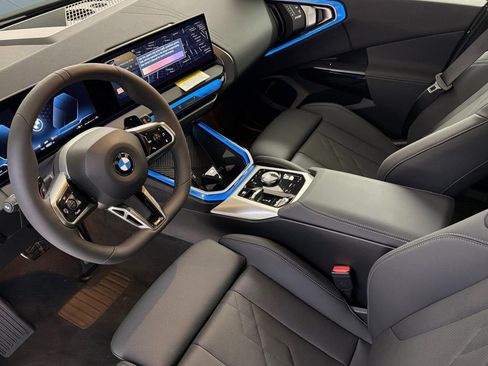 New 2026 BMW X3 xDrive30 w/ M Sport Package AWD/4WD image 4