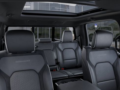 New 2026 RAM 1500 Laramie AWD/4WD image 26