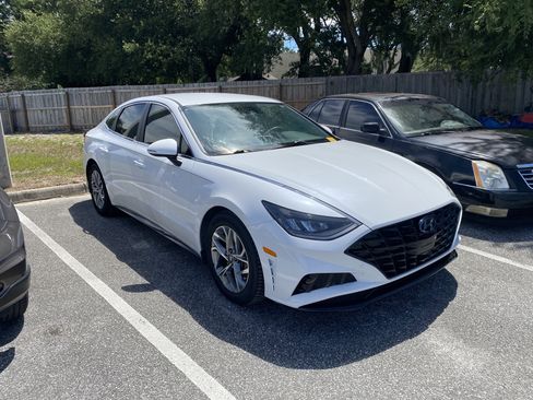 Used 2021 Hyundai Sonata SEL FWD image 15