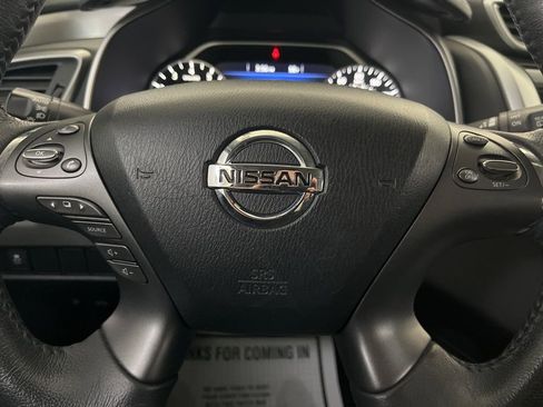 Used 2019 Nissan Murano SV image 61
