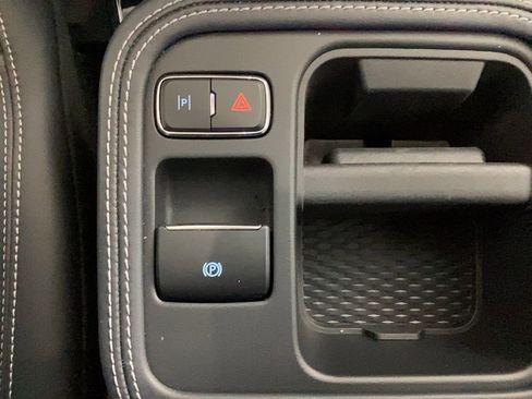 Used 2025 Ford Mustang Mach-E Premium image 32