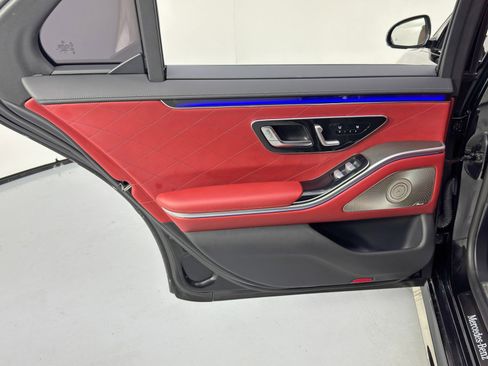 Used 2023 Mercedes-Benz S 580 4MATIC Sedan image 51