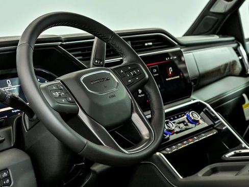 New 2026 GMC Sierra 2500 Denali Ultimate AWD/4WD image 12