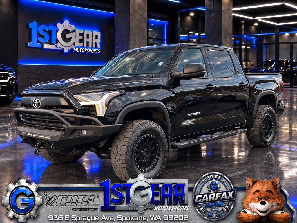 Used 2022 Toyota Tundra SR5 AWD/4WD image 1