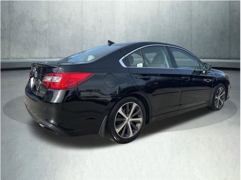 Used 2018 Subaru Legacy 2.5i Limited AWD/4WD image 6