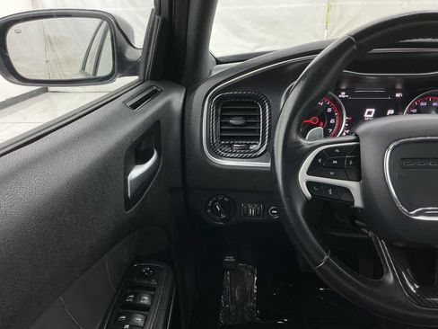 Used 2017 Dodge Charger SXT w/ Rallye Group RWD image 32