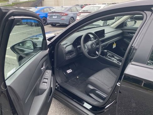 New 2025 Honda Accord LX image 14