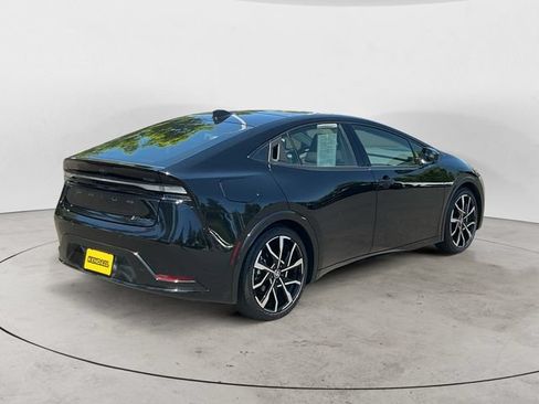 Certified 2024 Toyota Prius Prime FWD image 5
