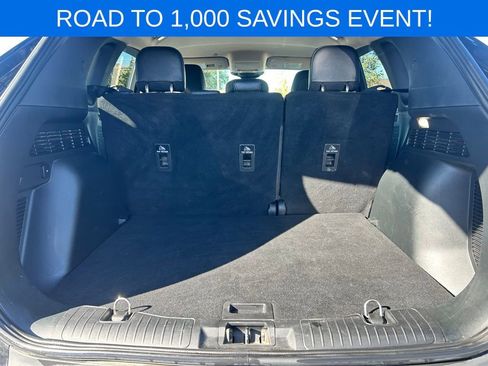 Certified 2020 Ford Escape SEL image 31