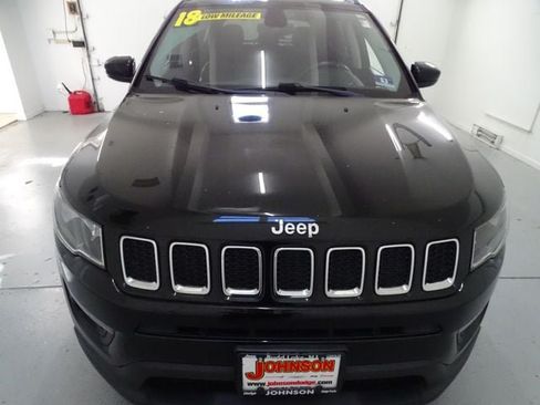 Used 2018 Jeep Compass Latitude w/ Popular Equipment Group AWD/4WD image 26