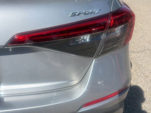 Used 2023 Honda Civic Sport image 5