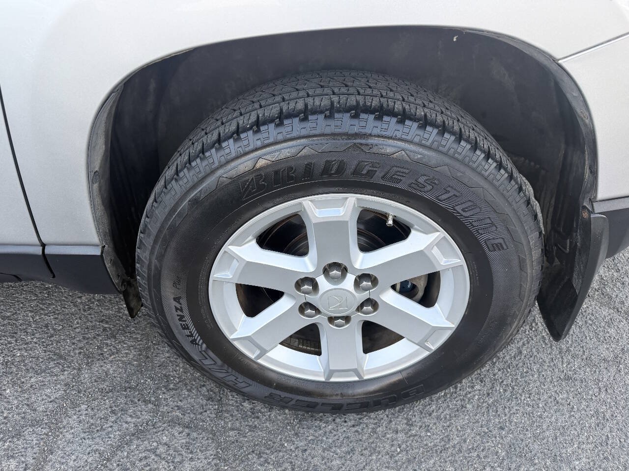 Used 2007 Saturn Outlook XE w/ Preferred Pkg AWD/4WD image 8