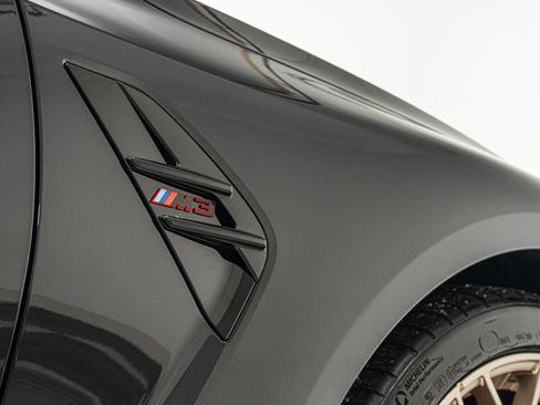 Used 2024 BMW M3 CS image 37