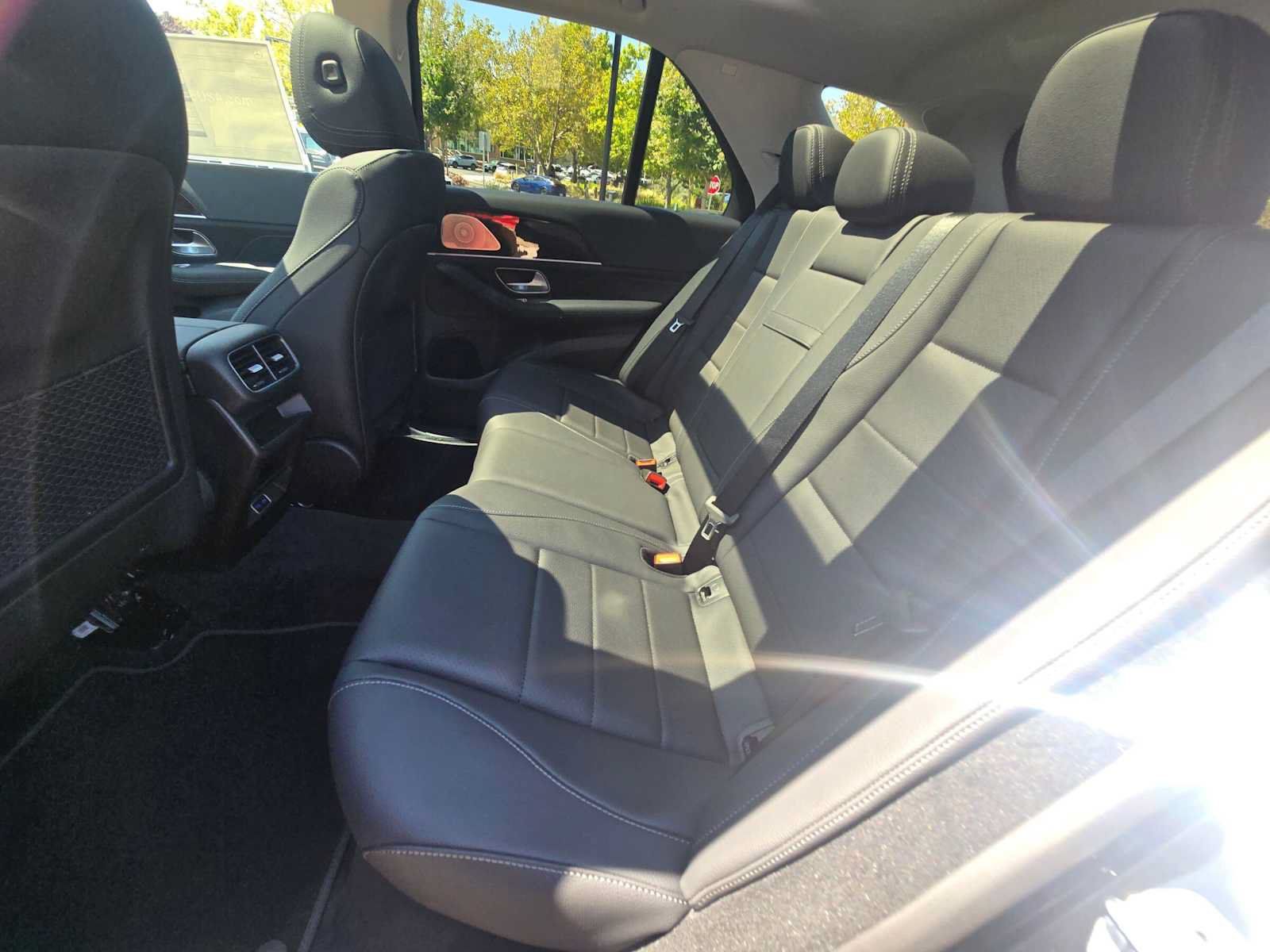 New 2026 Mercedes-Benz GLE 450e 4MATIC image 17