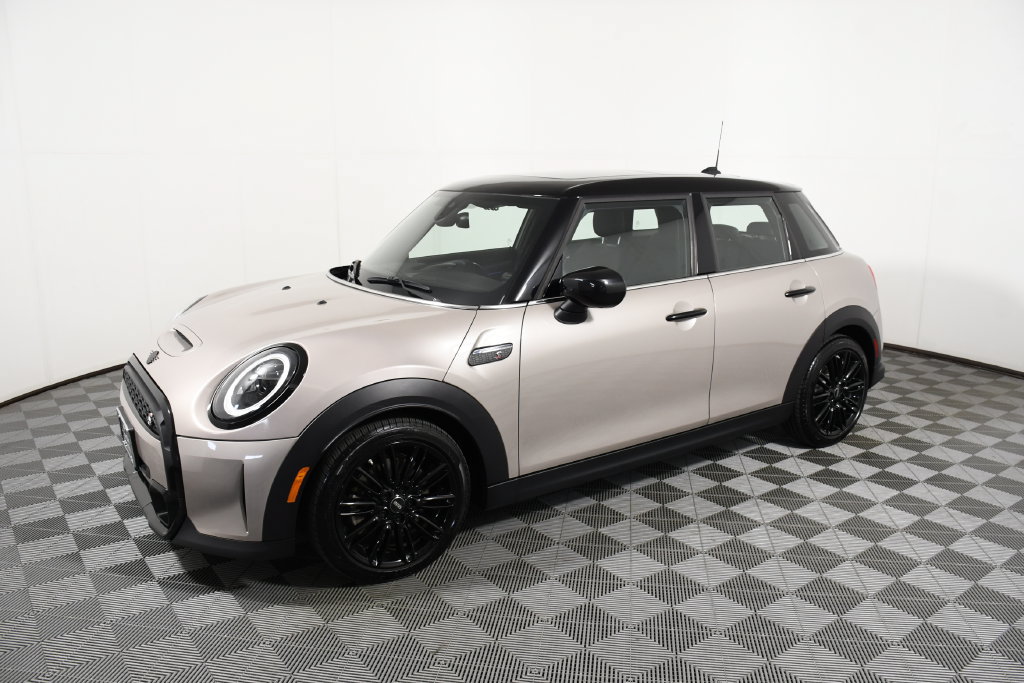 Used 2022 MINI Cooper S w/ Premium Package FWD image 2