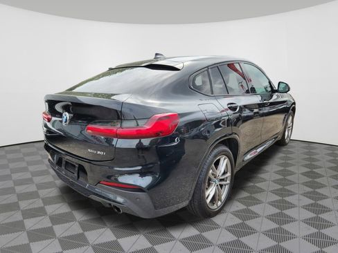 Used 2021 BMW X4 xDrive30i w/ M Sport Package AWD/4WD image 4