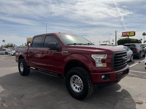 Used 2016 Ford F150 XLT w/ Equipment Group 302A Luxury image 10