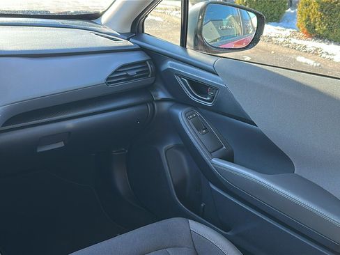 Certified 2025 Subaru Crosstrek 2.0i Premium image 23