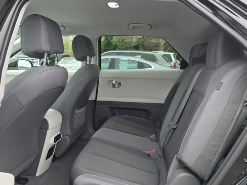 Used 2024 Hyundai Ioniq 5 SE image 16