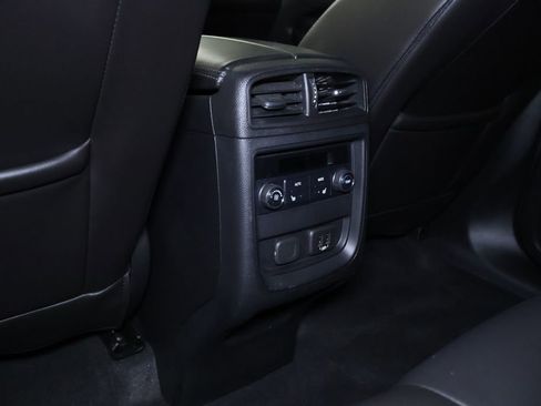 Used 2019 Buick Envision Essence image 16