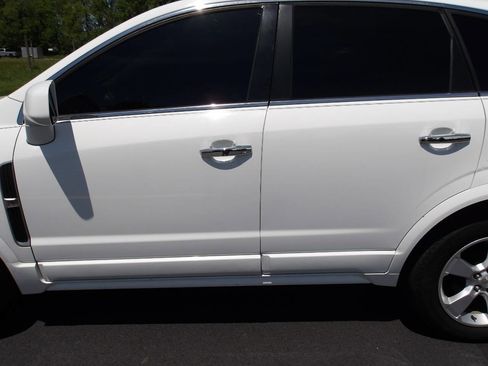 Used 2014 Chevrolet Captiva Sport LTZ FWD image 32