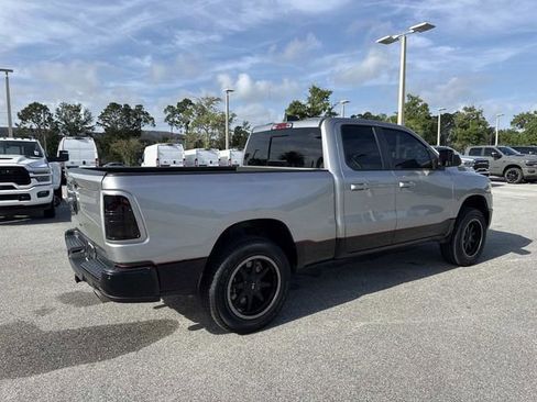 Used 2022 RAM 1500 Big Horn AWD/4WD image 3