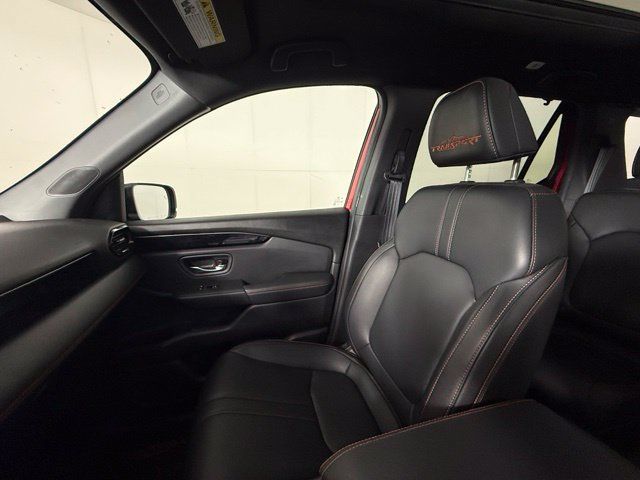Used 2024 Honda Pilot TrailSport image 17