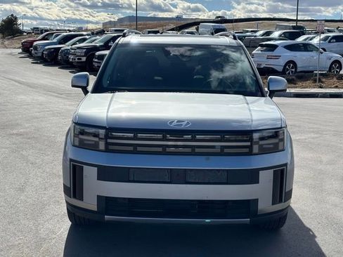 Used 2024 Hyundai Santa Fe Limited image 9