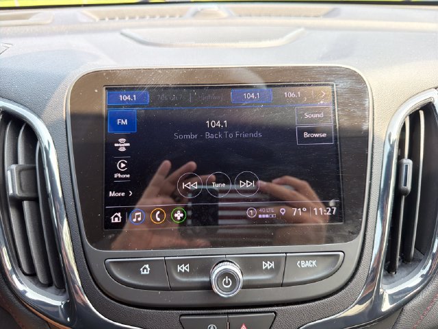 Used 2024 Chevrolet Equinox RS w/ RS Leather Package FWD image 18