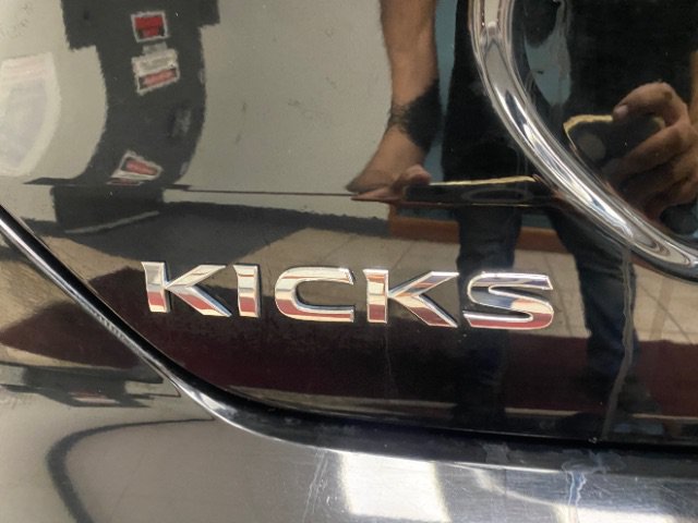 Used 2022 Nissan Kicks S FWD image 13