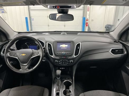 Used 2022 Chevrolet Equinox LT FWD image 10
