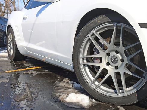 Used 2011 Chevrolet Camaro SS w/ RS Package image 5