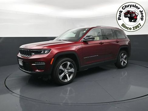 Used 2024 Jeep Grand Cherokee Limited 4xe w/ Luxury Tech Group II AWD/4WD image 2