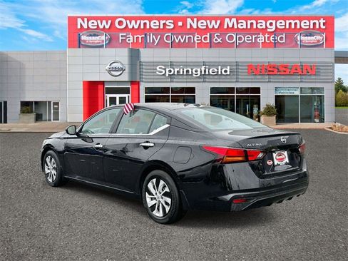 Certified 2025 Nissan Altima 2.5 S image 6