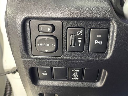 Used 2019 Toyota 4Runner Limited image 11