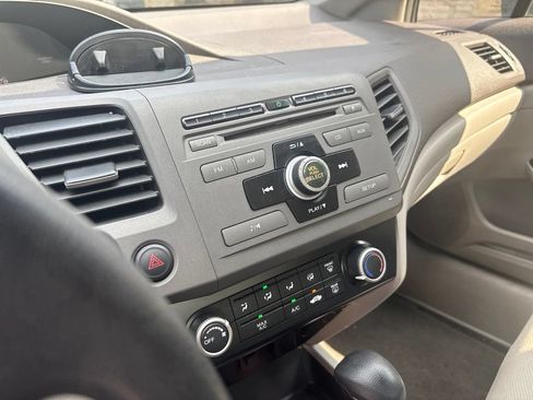 Used 2012 Honda Civic LX image 9