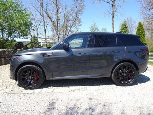 Certified 2024 Land Rover Range Rover Sport Dynamic SE image 7