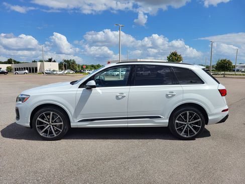 Certified 2025 Audi Q7 2.0T Premium Plus w/ Premium Plus Package AWD/4WD image 7