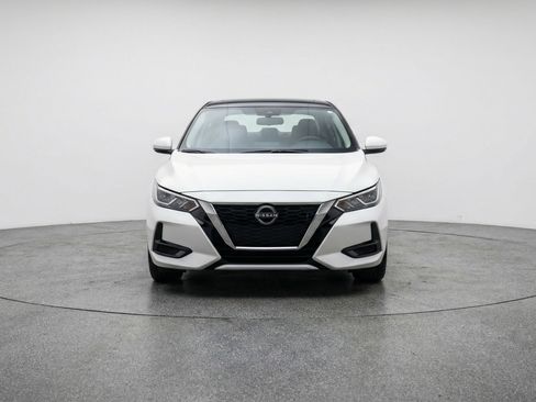 Used 2025 Nissan Sentra SV image 2