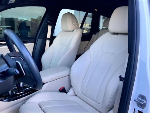 Used 2021 BMW X3 sDrive30i w/ Premium Package image 7