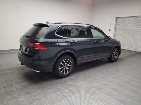 Used 2019 Volkswagen Tiguan SE AWD/4WD image 10