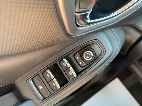 Used 2019 Subaru Forester Touring AWD/4WD image 18